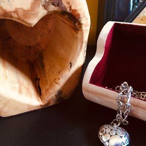 FIRM PRICE!  Amazing Artisan Made Wood Jewelry Box w/Hidden Compartments